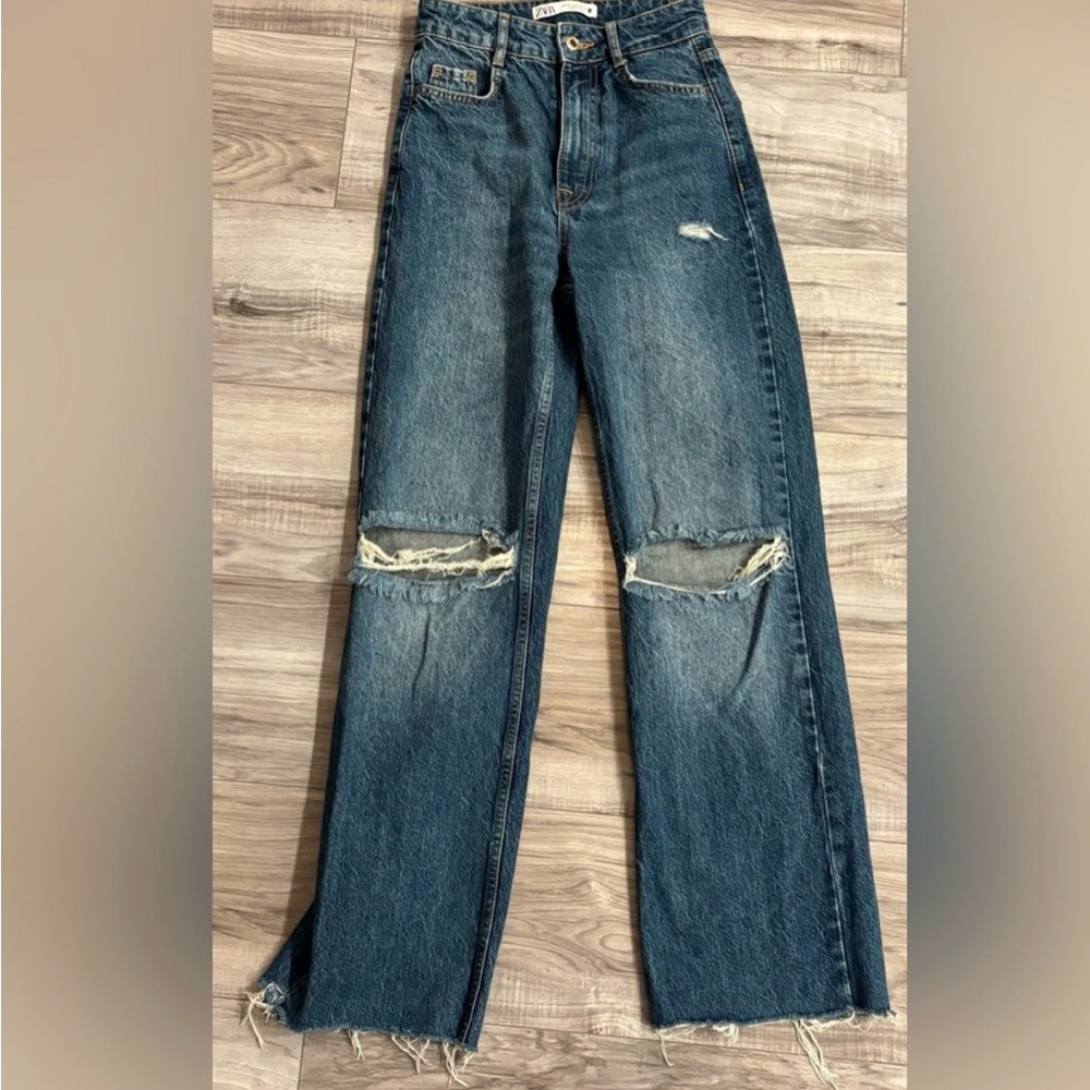 3/$25 Zara Y2K Wide-Leg Distressed Jeans – Size 0